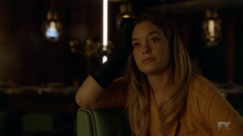 Syd (Rachel Keller) tries to get David to tell her where heâs been.